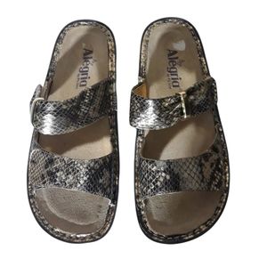 Alegria by PG Lite sandals size 8, color black and gold.